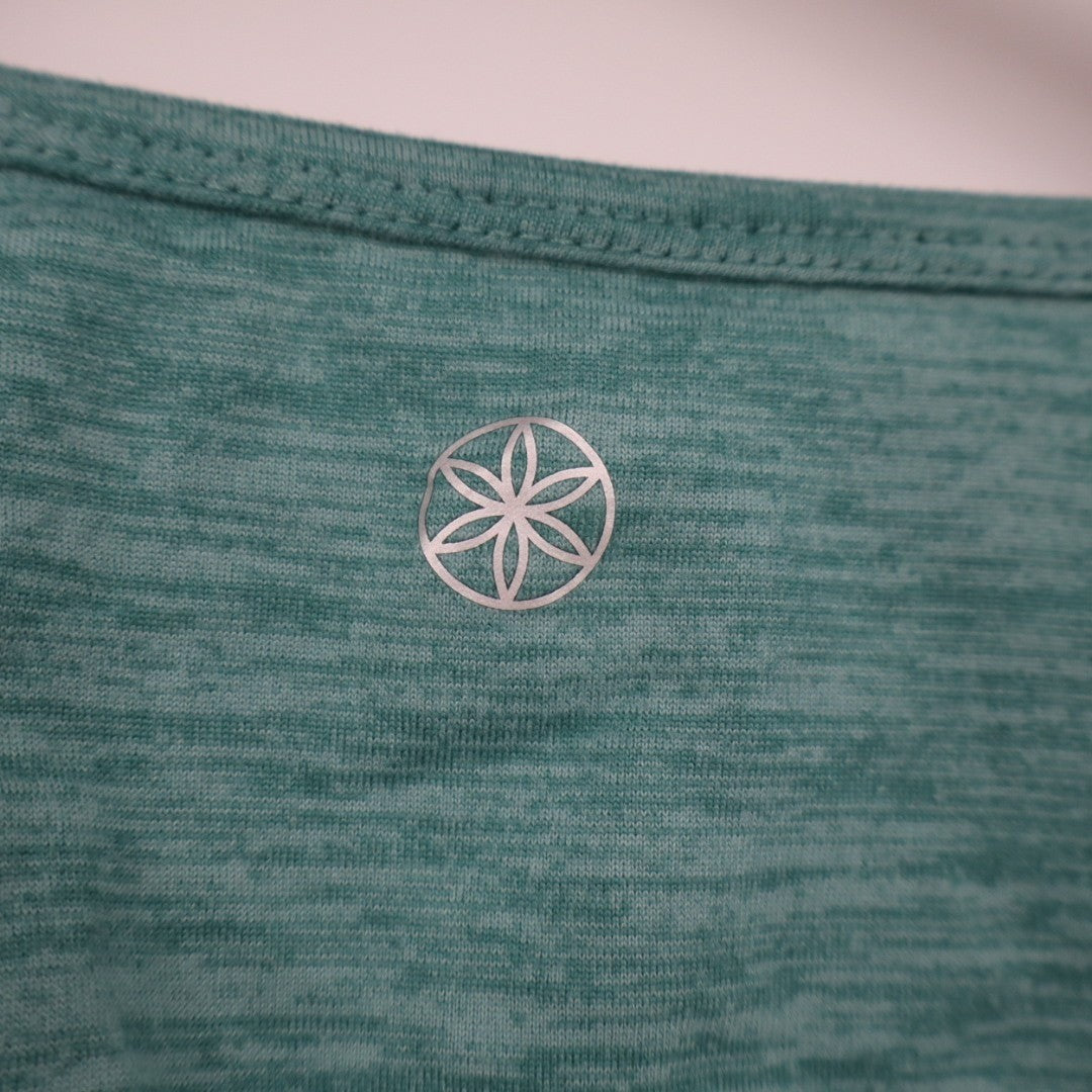 Gaiam T-Shirt Women XL Green Space Dye Stretch Crew Neck Short Sleeve Activewear