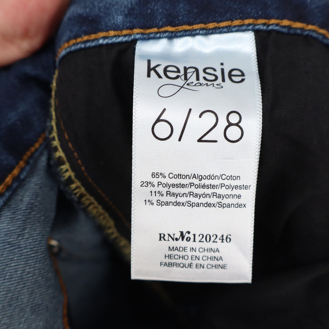 Kensie Jeans Women's 6/28 Dark Wash Cropped Straight Leg Stretch Denim Blue