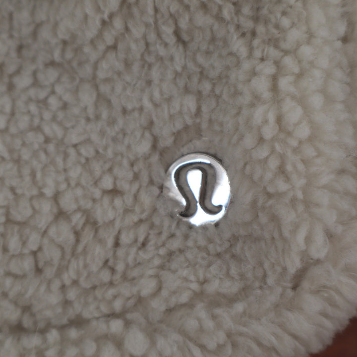Lululemon Everywhere Belt Bag 1L Fleece Ivory Cream Sherpa Waist Pack
