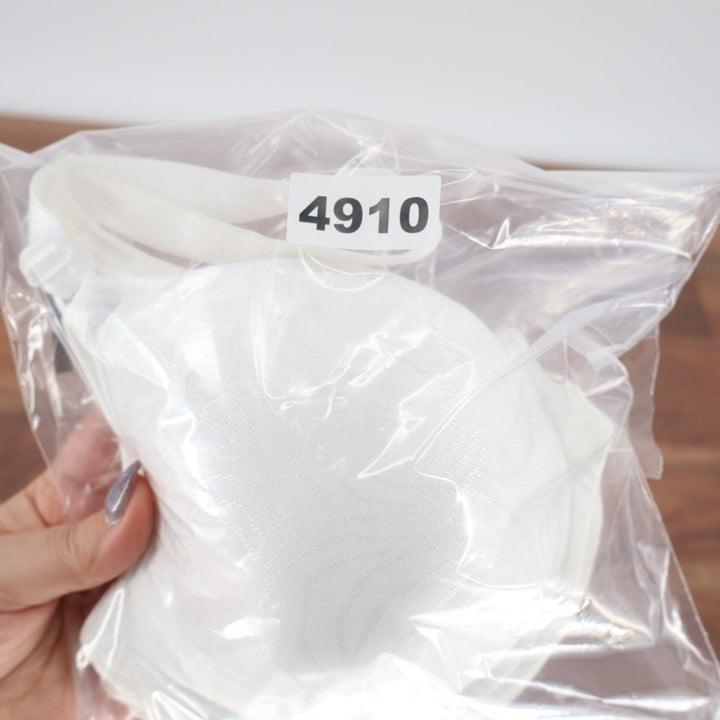 Bali Comfort Revolution T-Shirt Bra Womens 38B White Stretch Underwire Padded