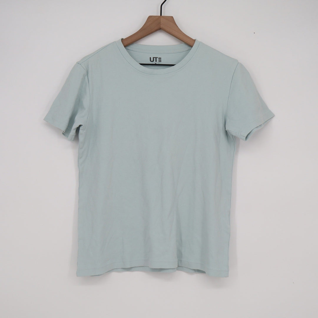 Uniqlo UT Graphic Tee Light Blue Mint Green Crew Neck Short Sleeve Shirt Size M