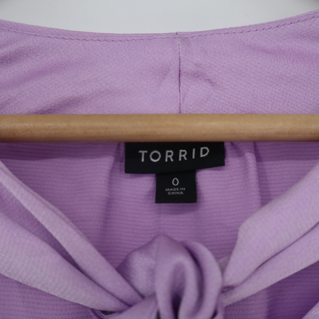 Torrid Lilac Purple Tie Neck Keyhole Long Sleeve Blouse Size 0