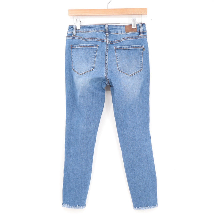 Tahari Chloe Fit Solution Skinny Jeans Medium Wash Blue Raw Hem Size 4/27
