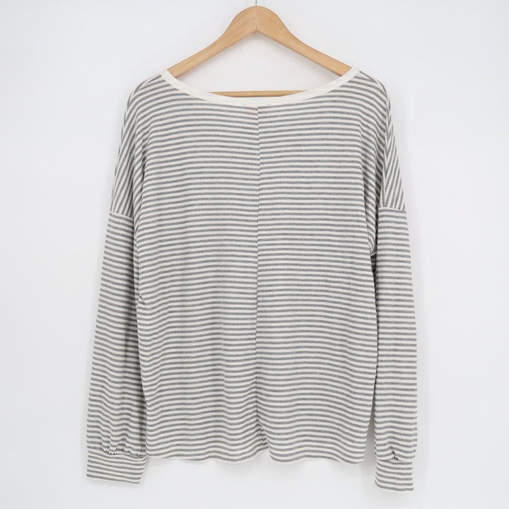 Pink Lily Top Womens Medium Gray White Striped Stretch Waffle Knit Relaxed Fit