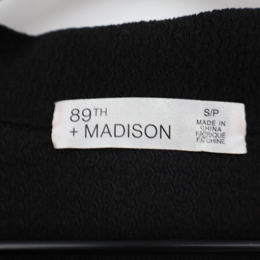 89th + Madison Black Twist Front Collared Long Sleeve Top Small