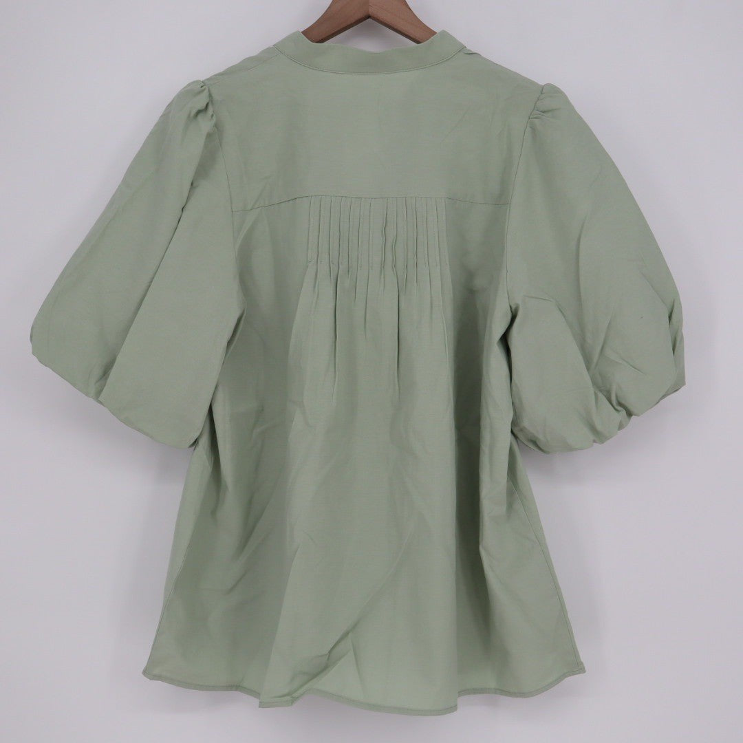 Women's Short Sleeve Pleated Button Up Shirt Light Green Size L