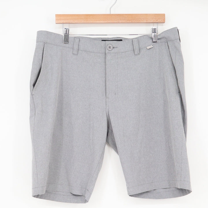 TravisMathew Shorts Mens 36 Performance Golf Grey Stretch Excellent