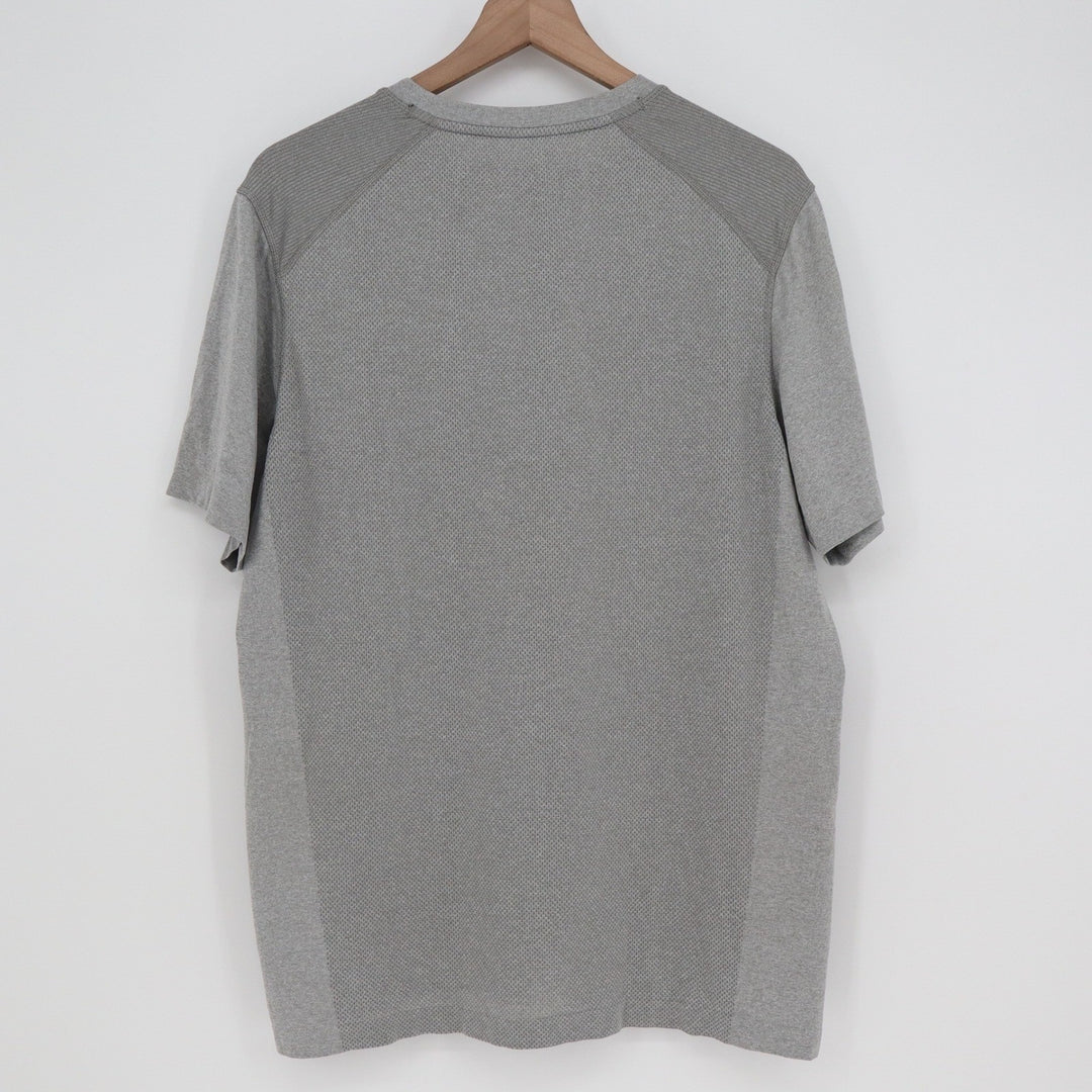 Peloton Mens XL Gray Short Sleeve Performance Training Workout T-Shirt