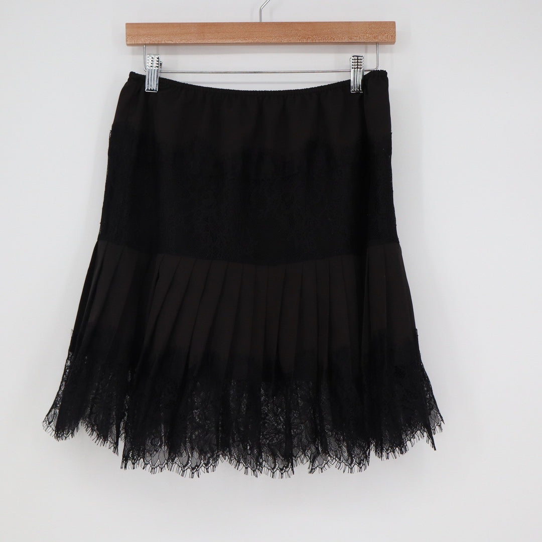 Black Lace Pleated Mini Skirt Eyelash Trim Tiered Elastic Waist Size L
