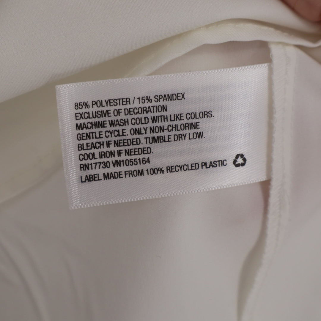 A New Day Tank Top Womens Large White Polyester Stretch V Neck Double Lined