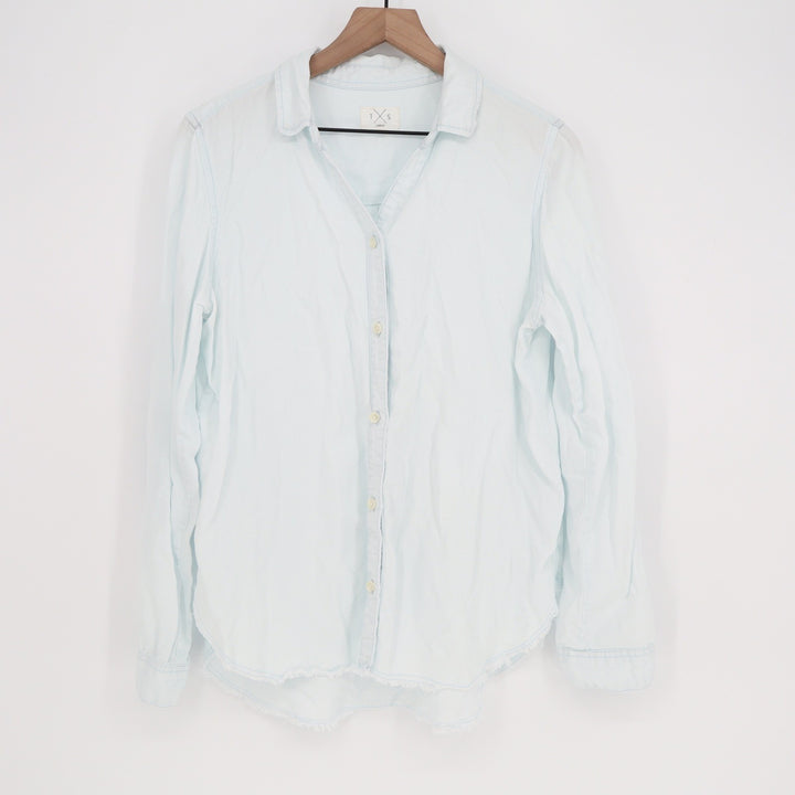 T x S Light Wash Chambray Button Down Shirt Large Light Blue Frayed Hem