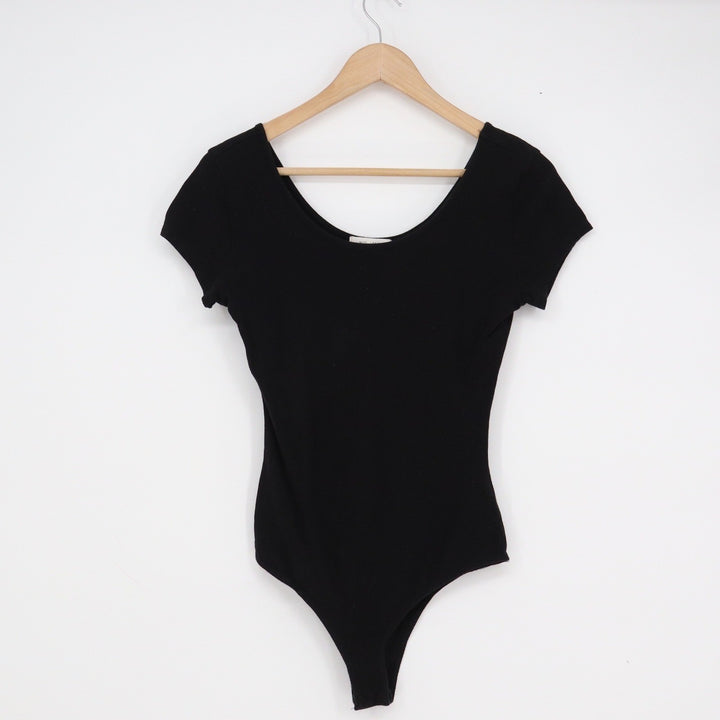 Active Basic Womens Black Short Sleeve Scoop Neck Bodysuit Size M