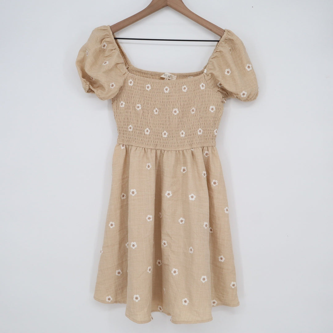 MINE Tan Floral Daisy Smocked Puff Sleeve Mini Dress Small