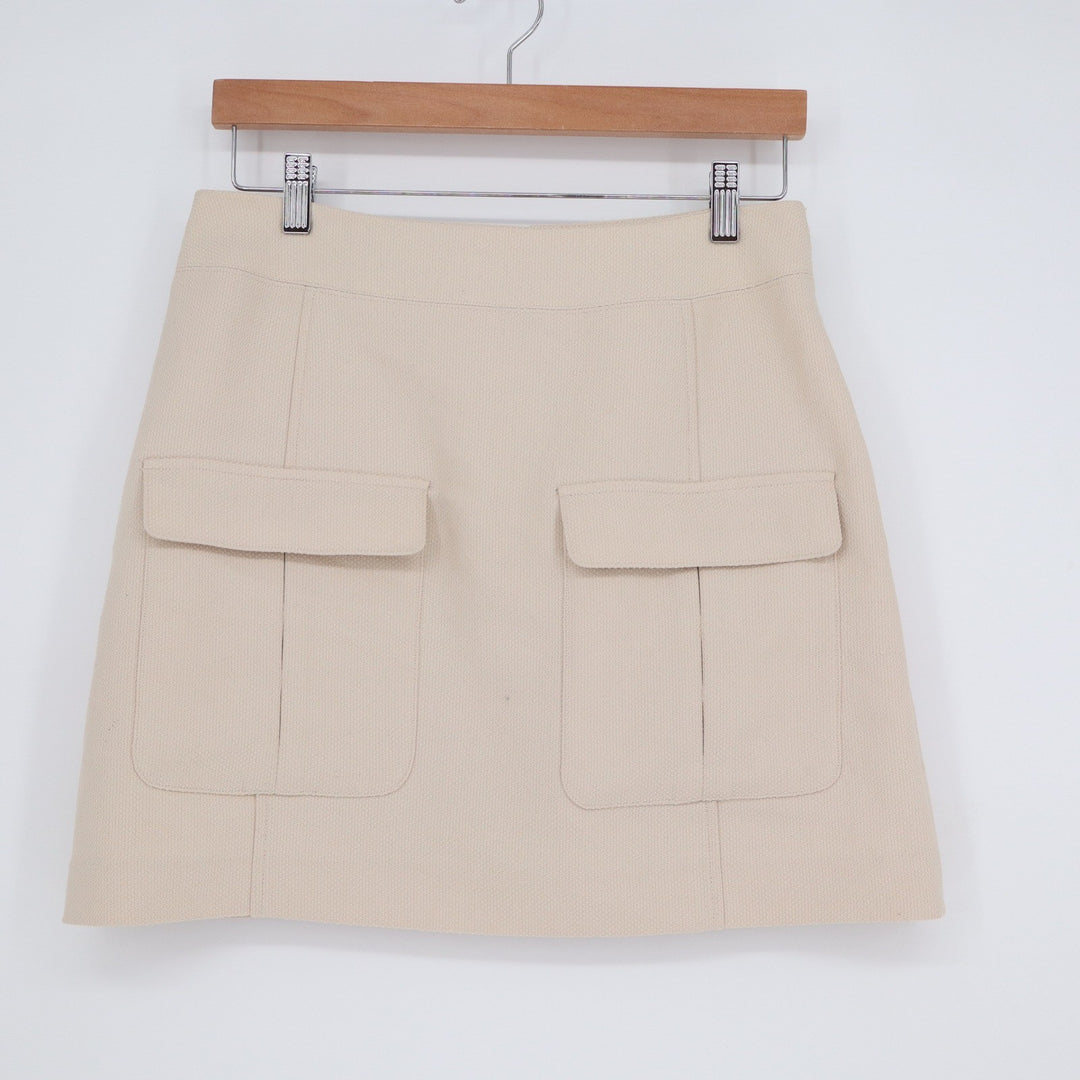 H&M Beige Textured Mini Skirt Size 10 Front Flap Pockets A-Line Gold Zip