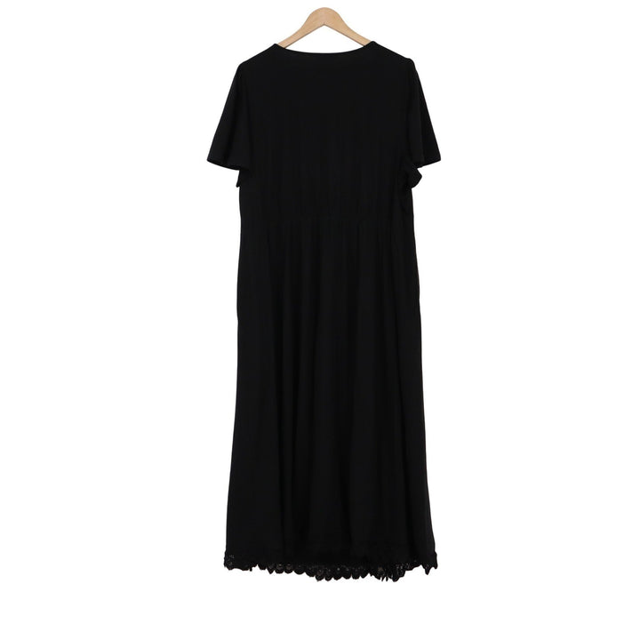 Bloomchic Black Lace Trim V-Neck Midi Dress Plus Size 18-20 Short Sleeve