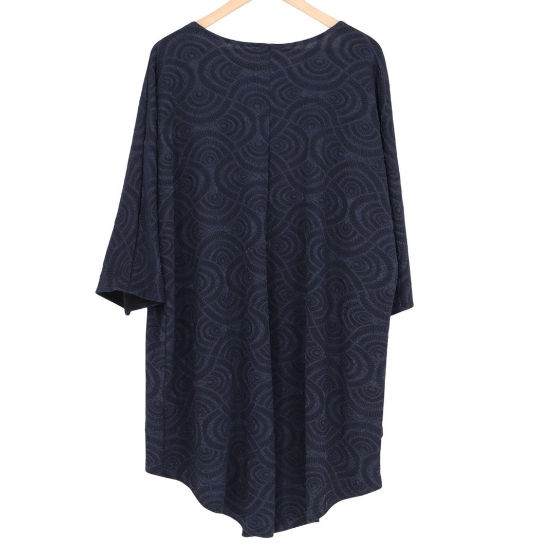 Lularoe Cardigan Sweater Womens Medium Blue Patterned Stretch Kimono Sleeves