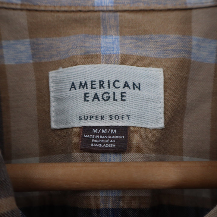 American Eagle Super Soft Plaid Button Down Shirt Mens Medium Tan Navy Blue