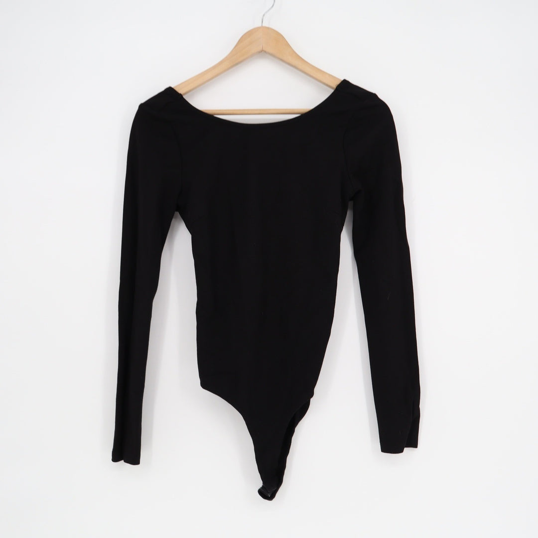 Lulus Black Long Sleeve Open Back Crisscross Thong Bodysuit Small