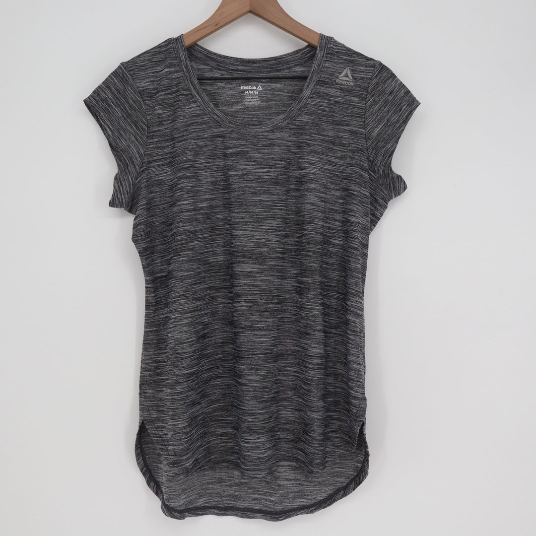 Reebok Womens Space Dye Athletic T-Shirt Gray Short Sleeve High-Low Hem Medium