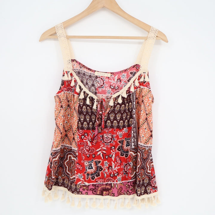 Illa Illa Tank Top Womens Medium Multi Floral Fringe Detailing Crochet Straps