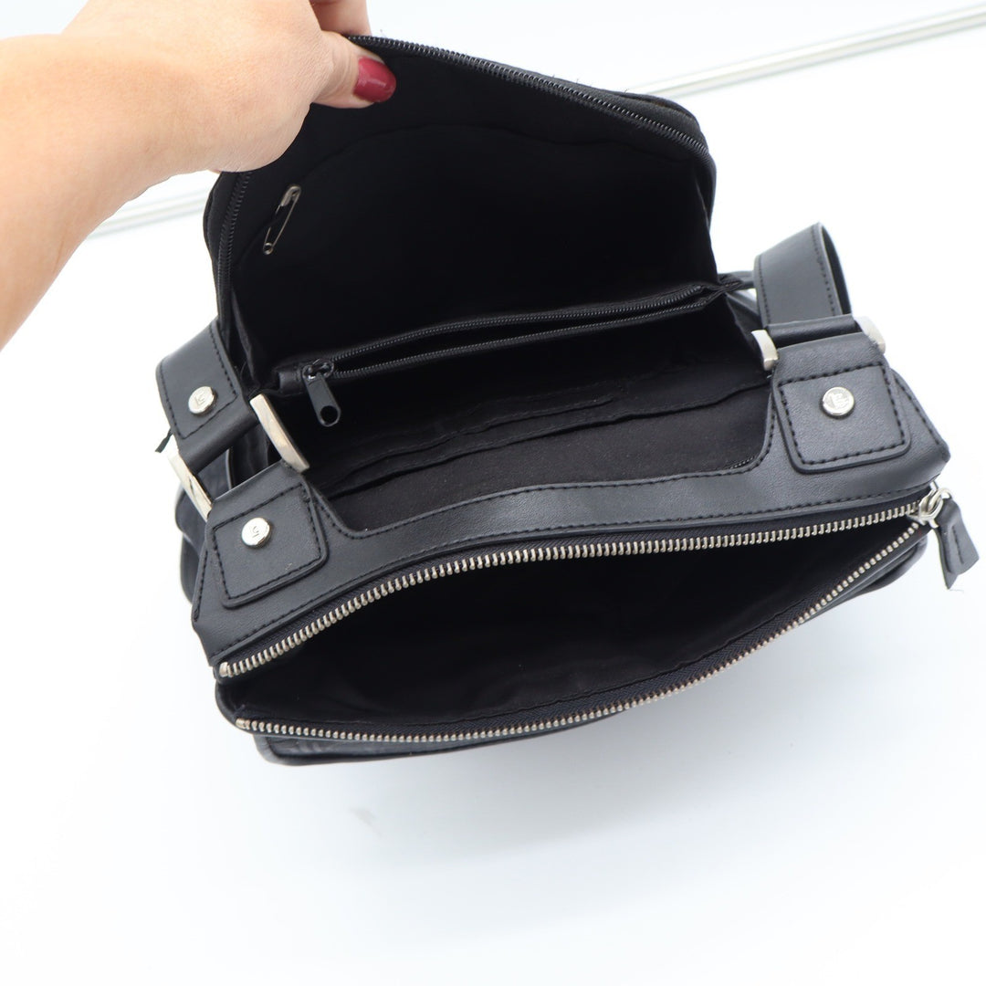 Liz Claiborne Crossbody Bag Womens OS Monogram Jacquard Black Organizer Good