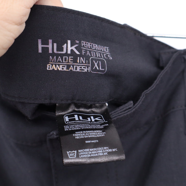 Huk Performance Fishing Shorts Mens XL Black Stretch Cargo Utility