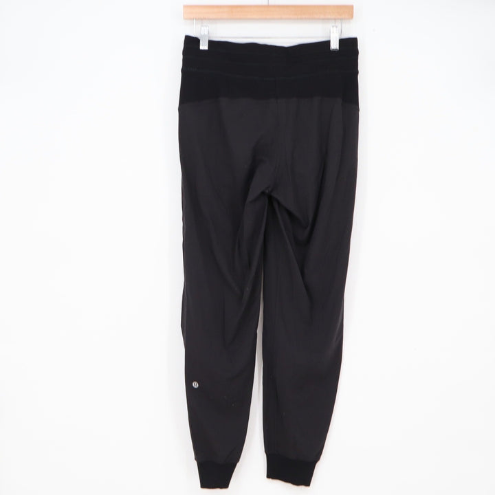 Lululemon Joggers Womens 6 Street to Studio Black Lightweight Tapered Excellent