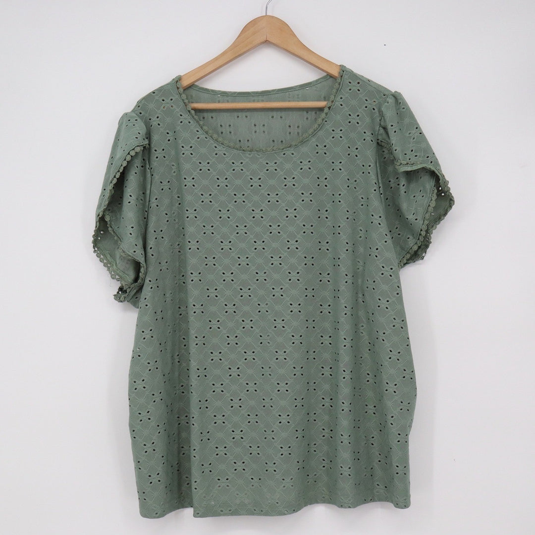 Shein Curve 4XL Sage Green Eyelet Flutter Sleeve Scoop Neck Blouse