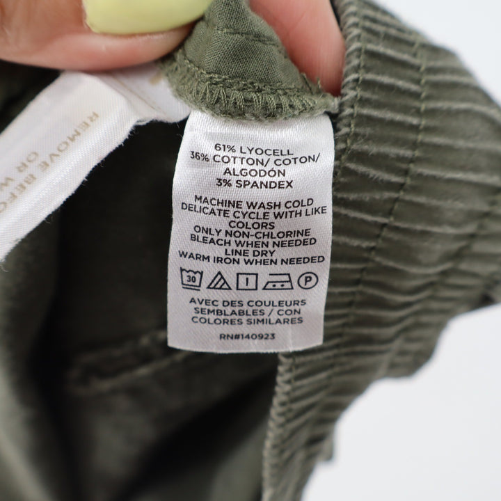 Lou & Grey Olive Green Lyocell Cotton Pull On Shorts Womens Medium Elastic Waist
