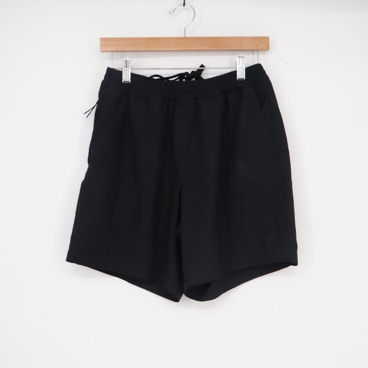 GapFit Mens Black Active Training Shorts Elastic Drawstring Pockets Size S
