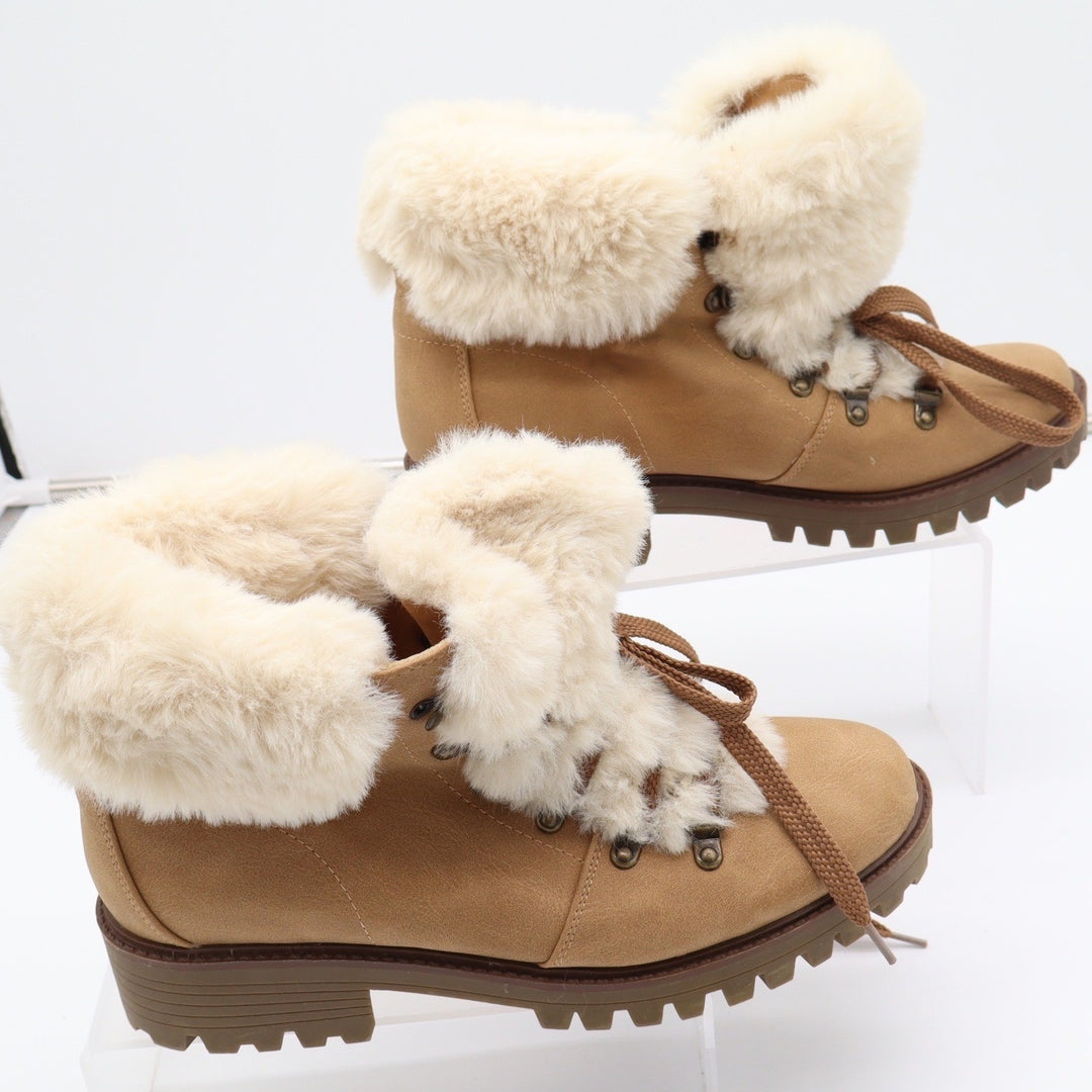 Unionbay Womens Tan Faux Fur Trim Hiker Ankle Boots Lug Sole Size 10