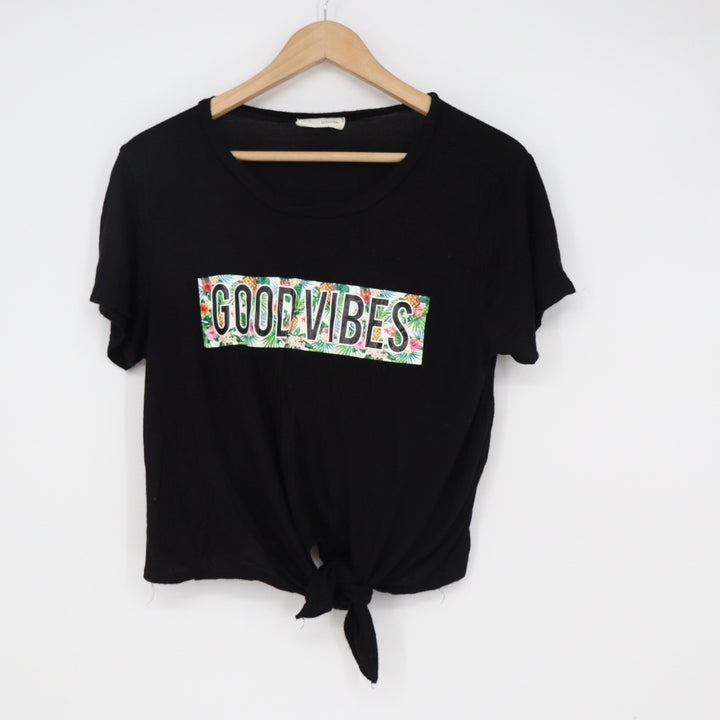 S.R. by Sweet Rain Black Good Vibes Floral Graphic Tie Front Crop Tee Size M