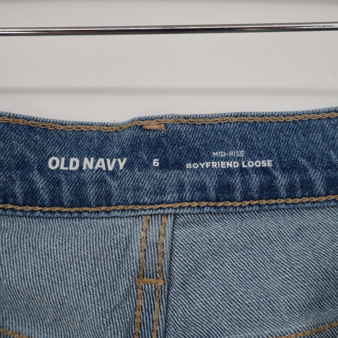 Old Navy Womens 6 Mid-Rise Boyfriend Loose Distressed Light Wash Jeans