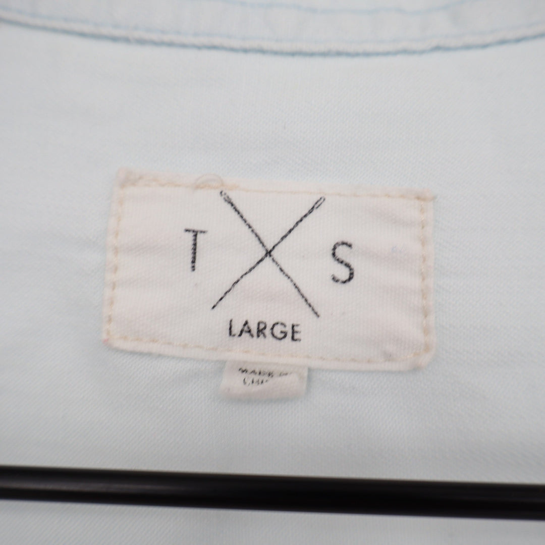 T x S Light Wash Chambray Button Down Shirt Large Light Blue Frayed Hem