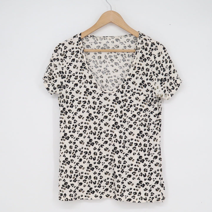 Caslon Womens Leopard Print Scoop Neck Short Sleeve T-Shirt White Black Medium