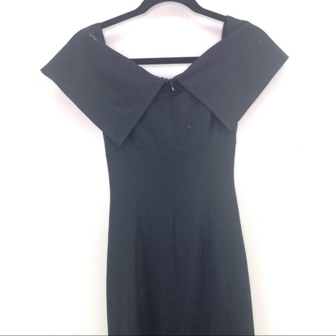 ELIZA J KNOT FRONT OFF THE SHOULDER MAXI DRESS