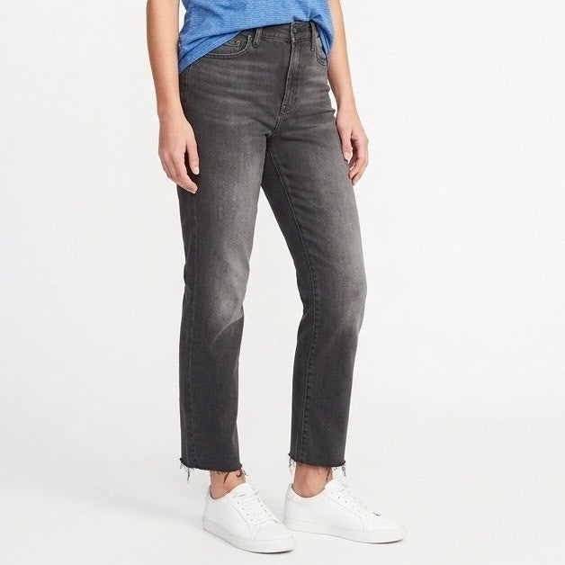 Old Navy Extra High Waisted Sky-Hi Straight Jeans Womens 6 Black Denim Raw Hem