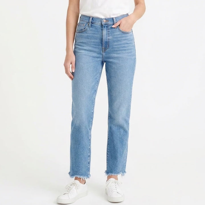 J.Crew Essential Straight Leg Jeans Medium Wash Raw Hem Size 31 Stretch Denim