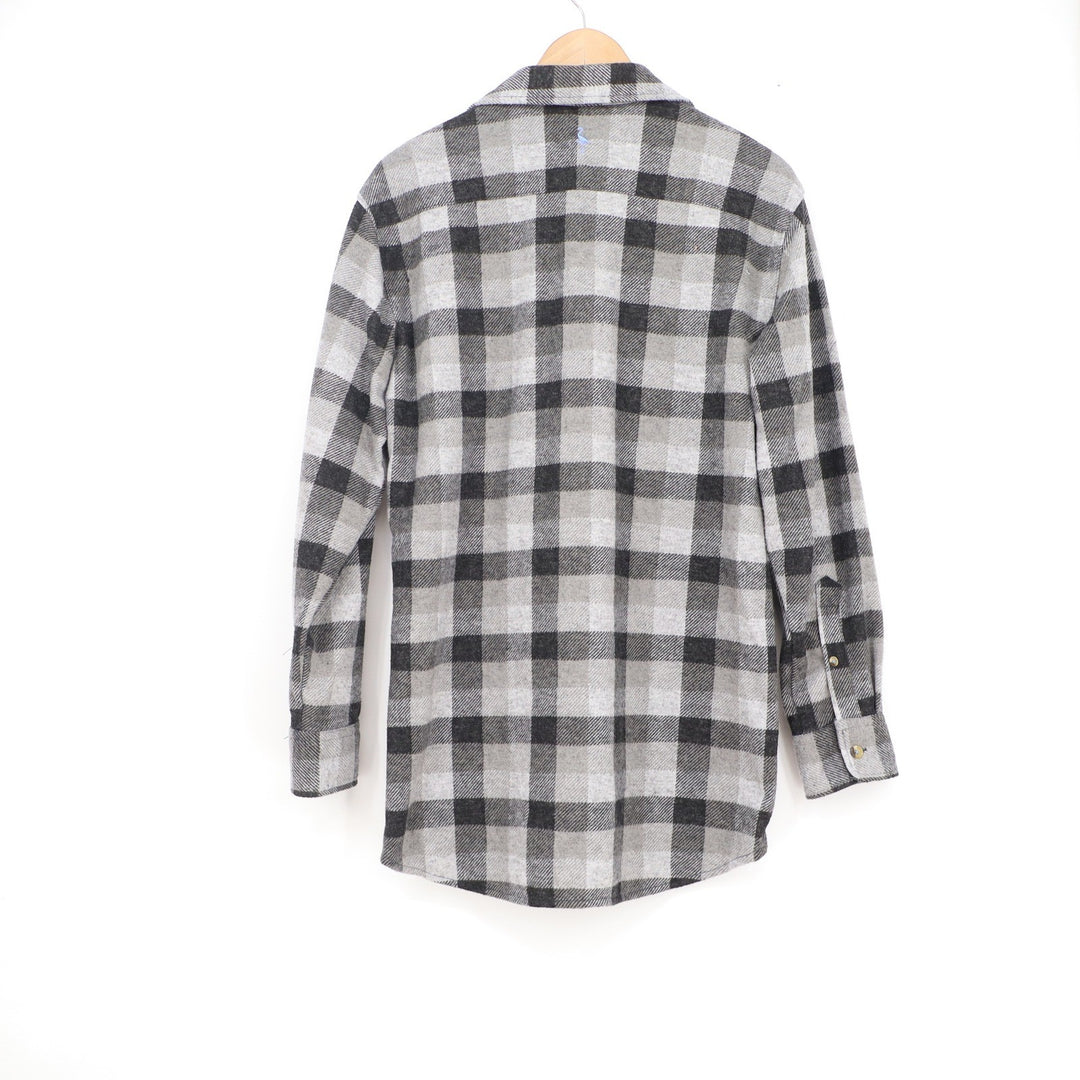 Tailorbyrd The Sweatershirt Mens Medium Grey Black Plaid Knit Button Down Shirt