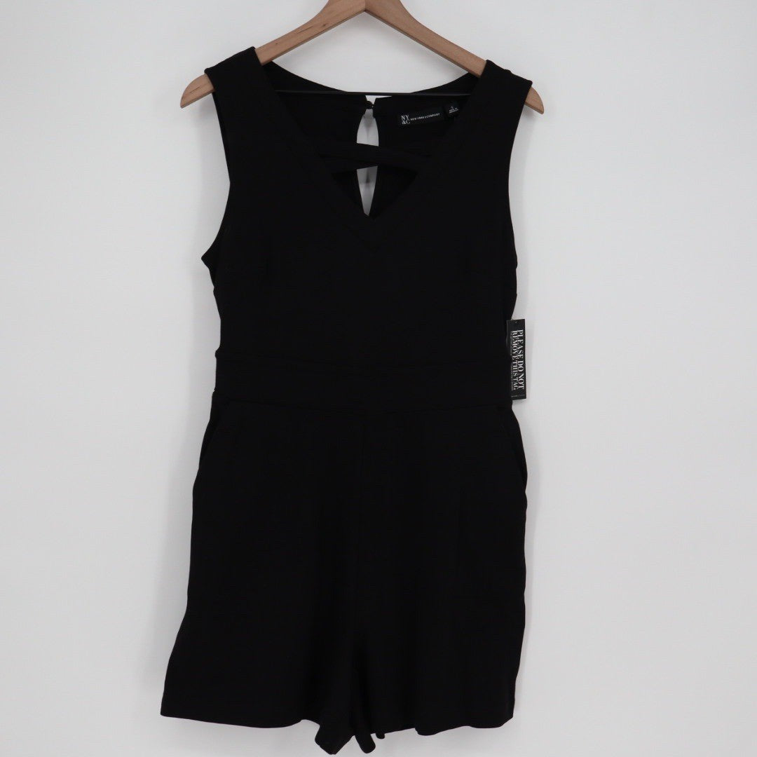 NY and Company Black Sleeveless V Neck Cutout Detail Romper Size Small