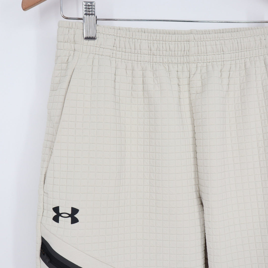 Under Armour Mens Quilted Grid Jogger Pants Cream Beige Small