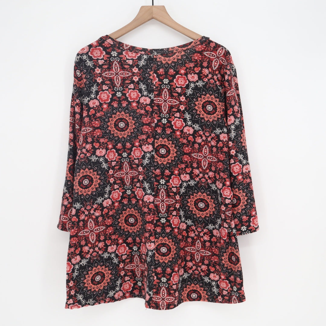 NY Collection Top Women 2X Red Black Mandala Floral Rhinestone