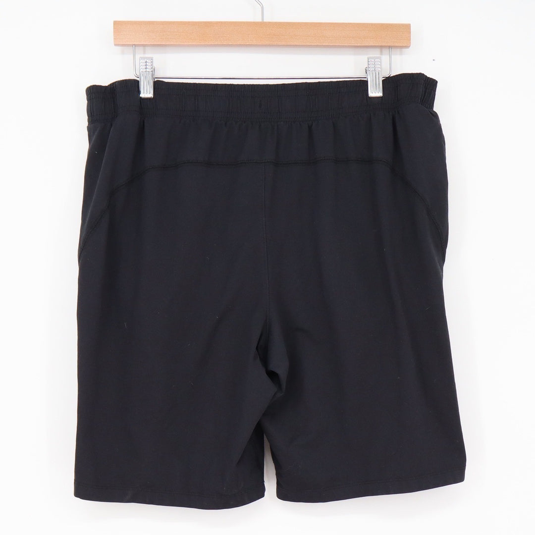 All in Motion Shorts Mens L Performance Training Black Zipper Pocket Excellent