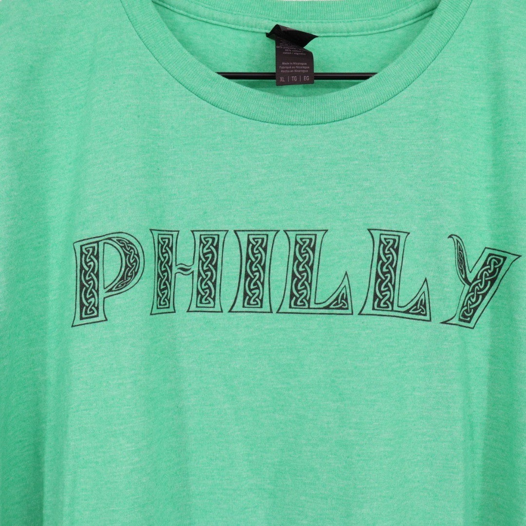 Gildan Softstyle Philly Graphic T Shirt Mens XL Green Short Sleeve Crew Neck Tee