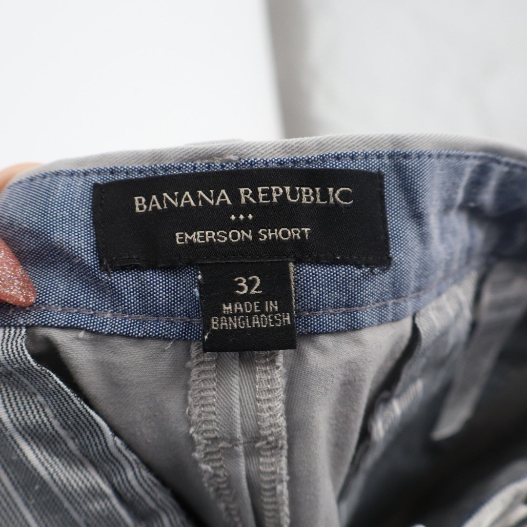Banana Republic Emerson Chino Shorts Mens 32 Gray Cotton Outdoor Everyday Wear