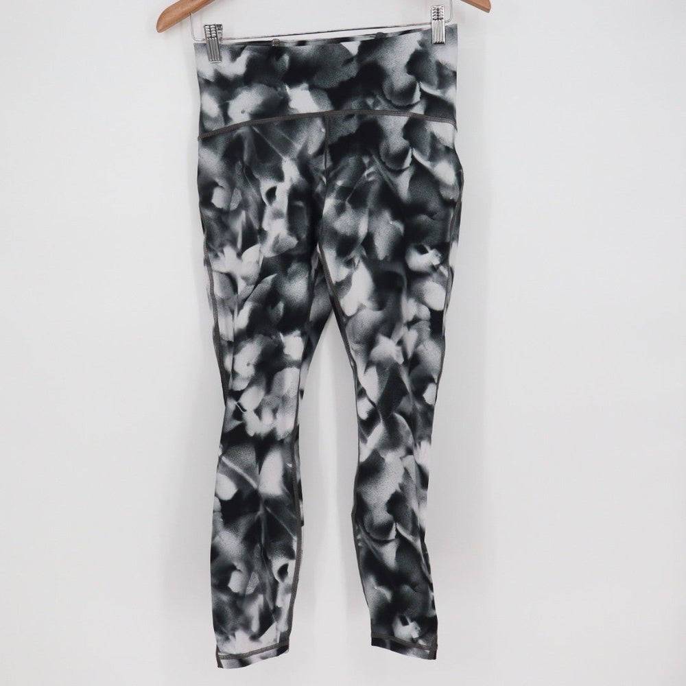 Lululemon Align High Rise Floral Print Leggings Size 8 Black White