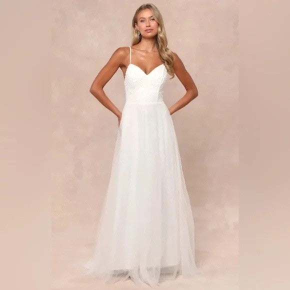 Lulus Love Perfection White Lace Tulle Pearl Beaded Maxi Dress Size M