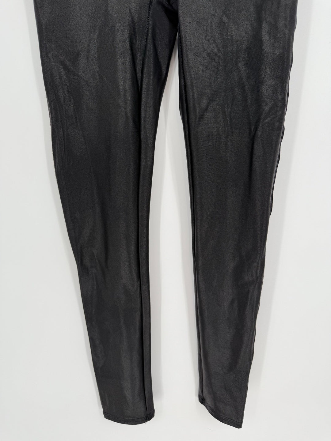 Spanx By Sara Blakely Leggings Womens Medium Petite Black Stretch Yoga Workout