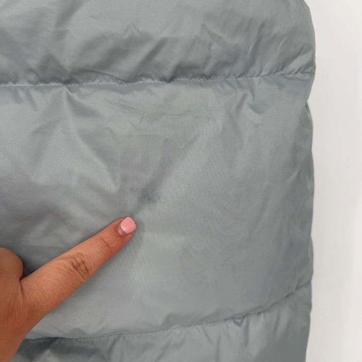 Vuori Women's Hillside Down Vest Puffer Gray Size L Full Zip Insulated