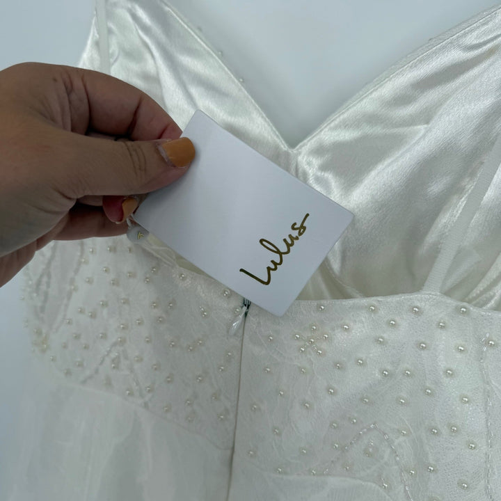 Lulus Love Perfection White Lace Tulle Pearl Beaded Maxi Dress Size M